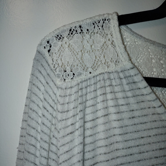 Women's Long Sleeve White/Grey Striped Top, L - Picture 3 of 5